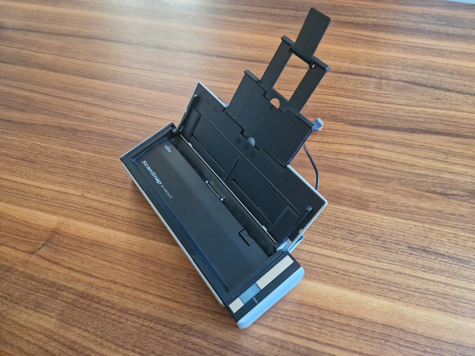 Fujitsu Scanner: Fujitsu ScanSnap S1300i A4-Scanner – Gebraucht aus Wabern von ricar2do