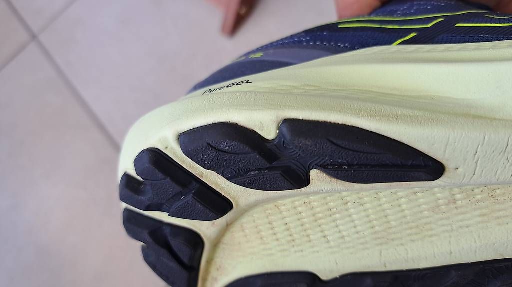 Herrenschuhe: Asics GT 2000 12  Gore-tex  – Gebraucht aus Laufen von mic_k58d