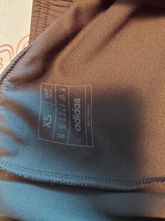 Pantaloni: Trainingshosen – Usato da Kerns venduto da truffere