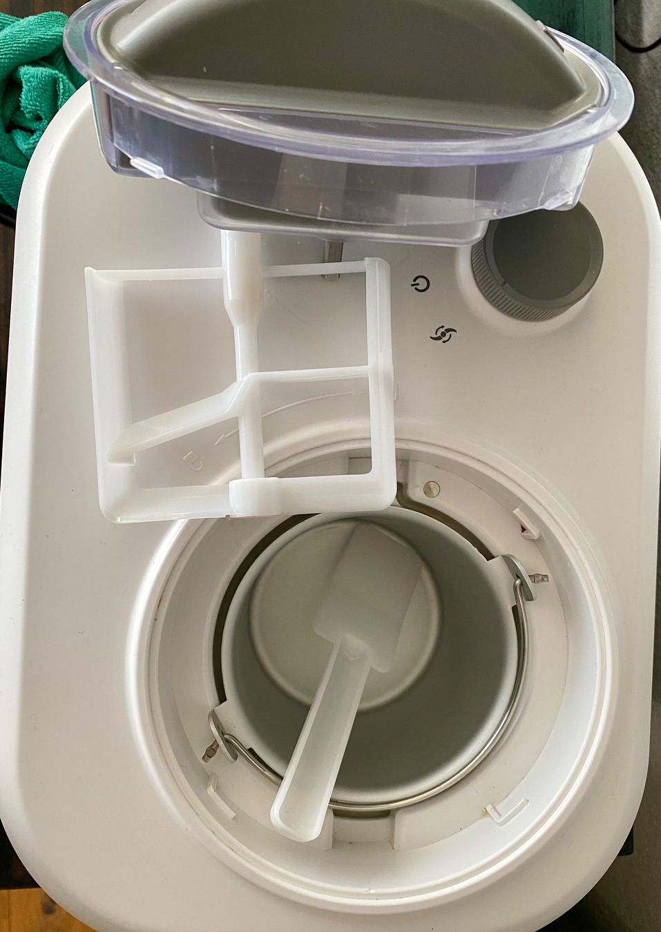 Appareils de cuisine: DOMO Glace maker 1.5L Weiss – D'occasion à Trimmis par Bros78 4