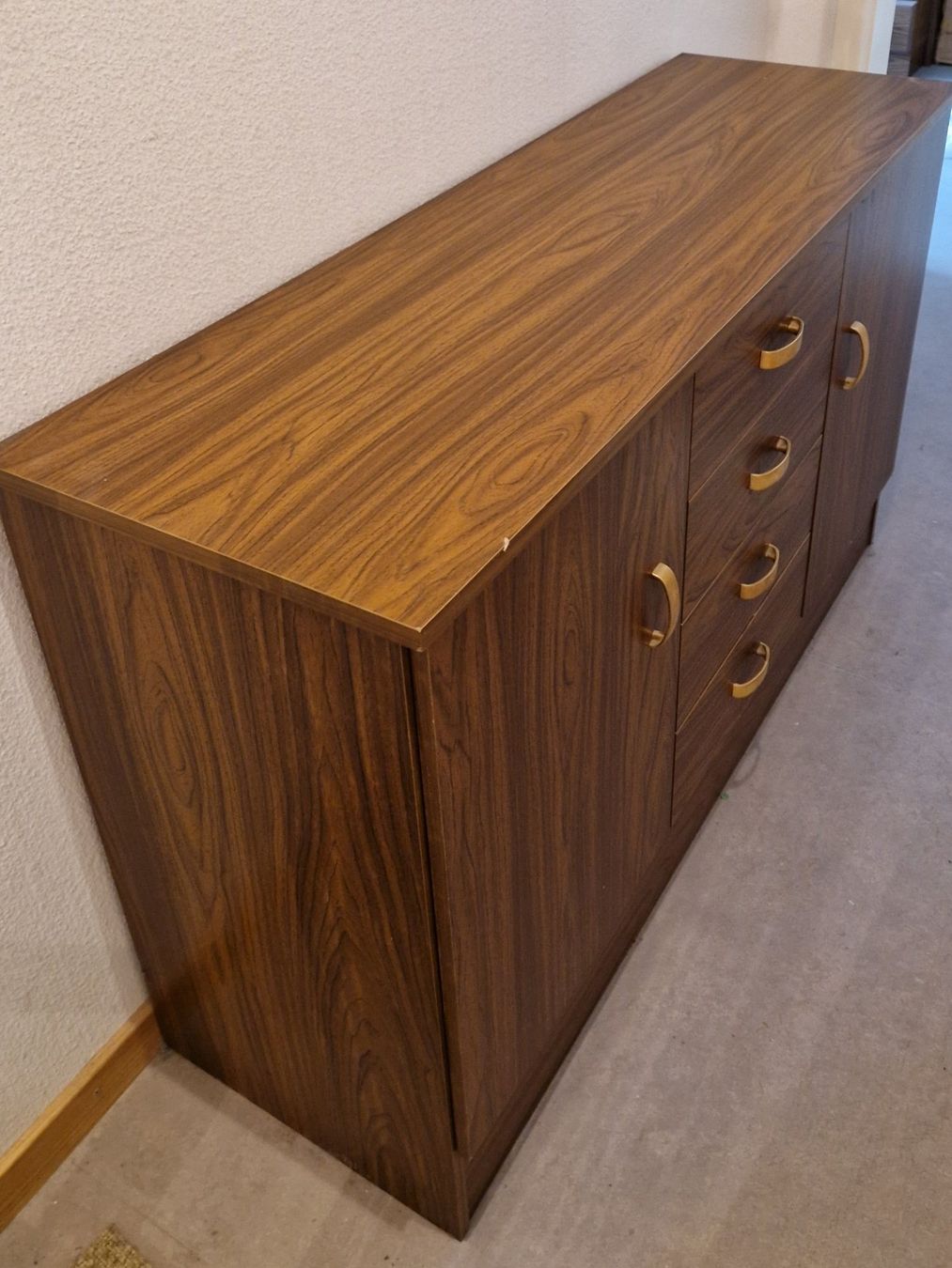 Cassettiere: Sideboard Holzoptik – Usato da Laufen venduto da nostalgie0811 1