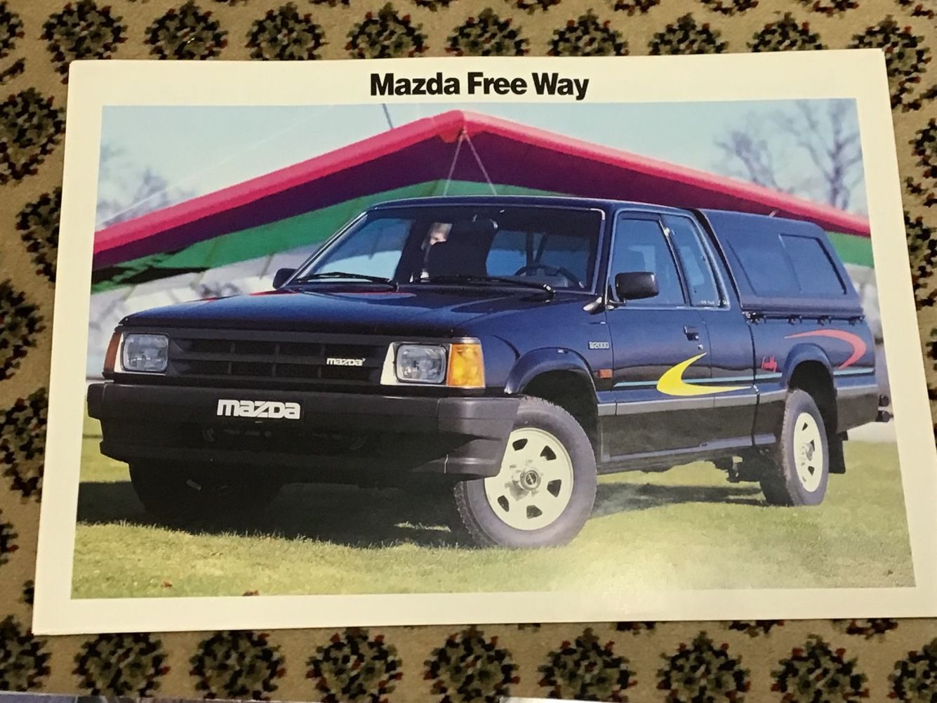 Mazda Documenti: Mazda Prospekt der 80ziger – Usato da Horw venduto da adler65 1