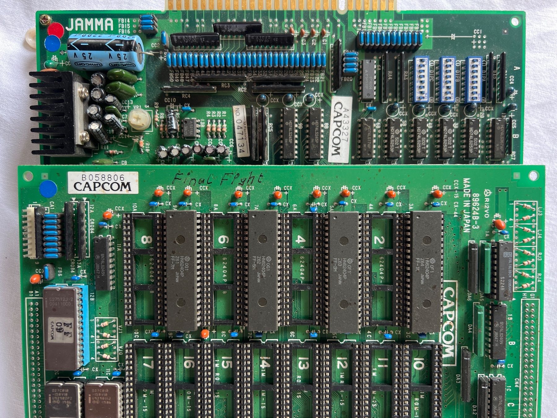 Slot Machine: Final Fight Arcade JAMMA Board Capcom – Usato da Nänikon venduto da Flipperbar 4