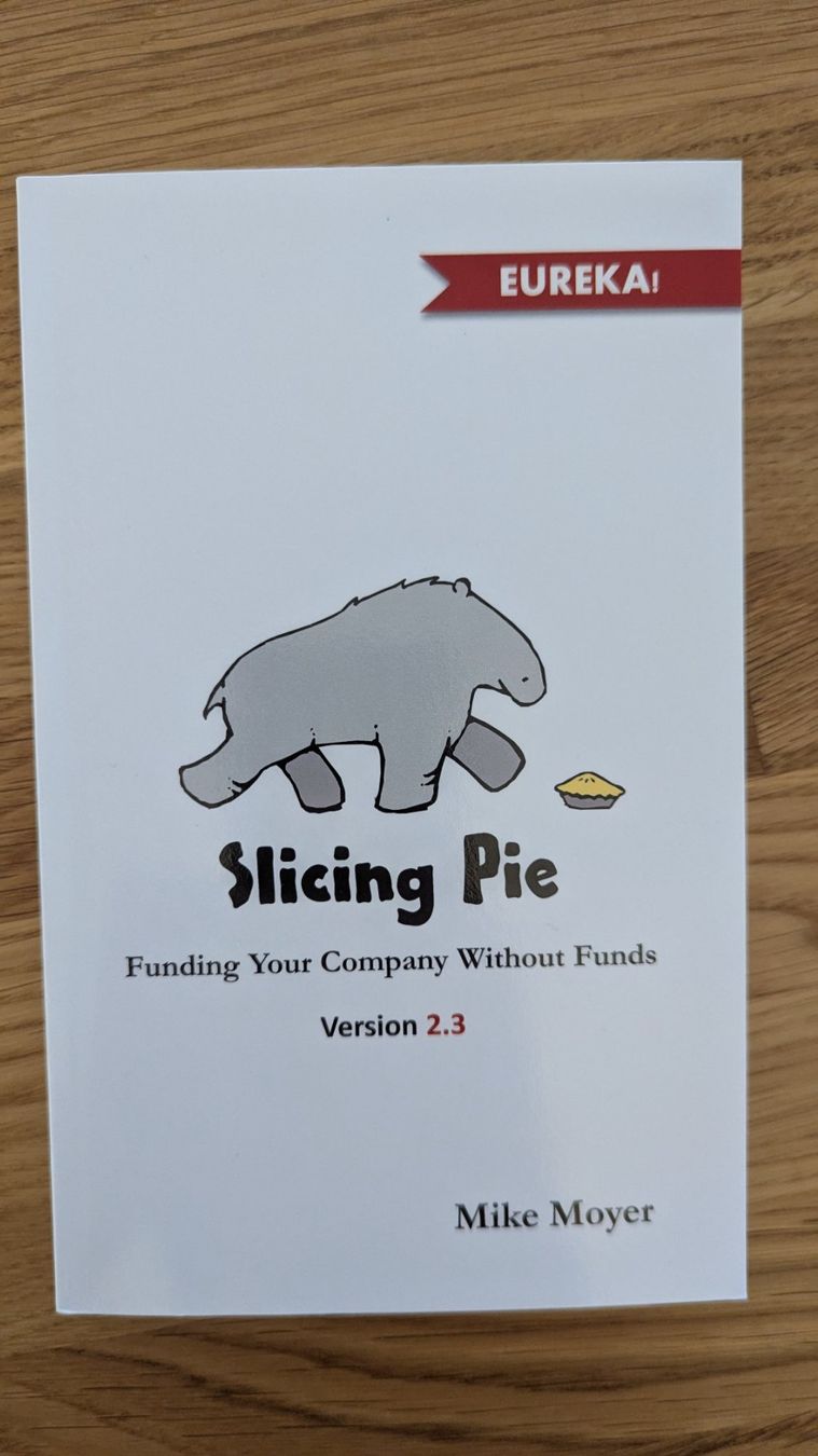 Libri: Slicing Pie by Mike Moyer - new – Nuovo (secondo la descrizione) da Dietikon venduto da jul_6wgf