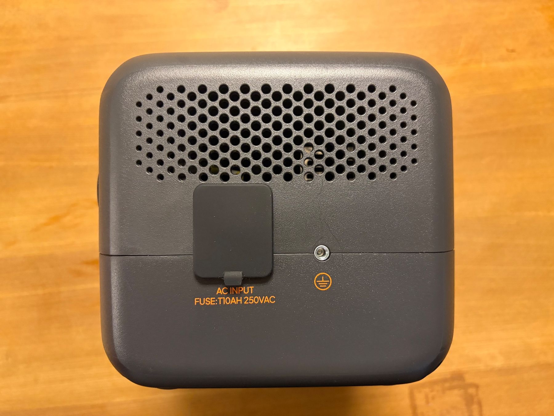 Bluetti Batterie: Bluetti Premium 30 V2 Power Station – Nuovo (secondo la descrizione) da Bern venduto da off_52yz 2