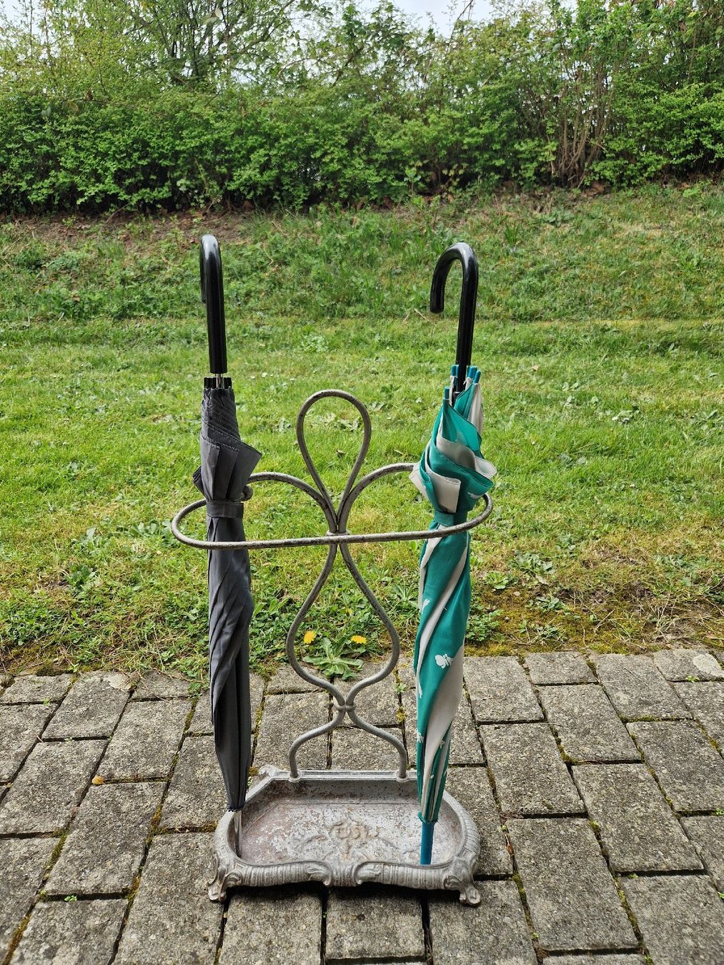 Altri mobili per ufficio: Schirmständer Art Deco – Usato da Fislisbach venduto da mka_km8f 4