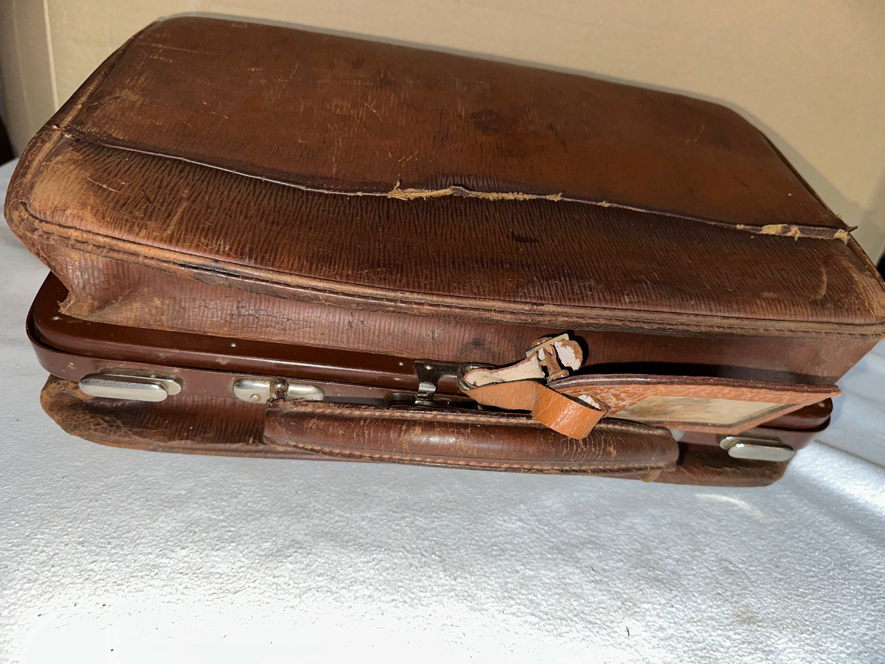 Valigie: Sacoche "de docteur" ancienne – Usato da Ste-Croix venduto da BuffetSC 2