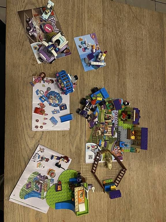Giocattoli: Lego Friends 3 Set – Usato da Heimberg venduto da Turbohebu