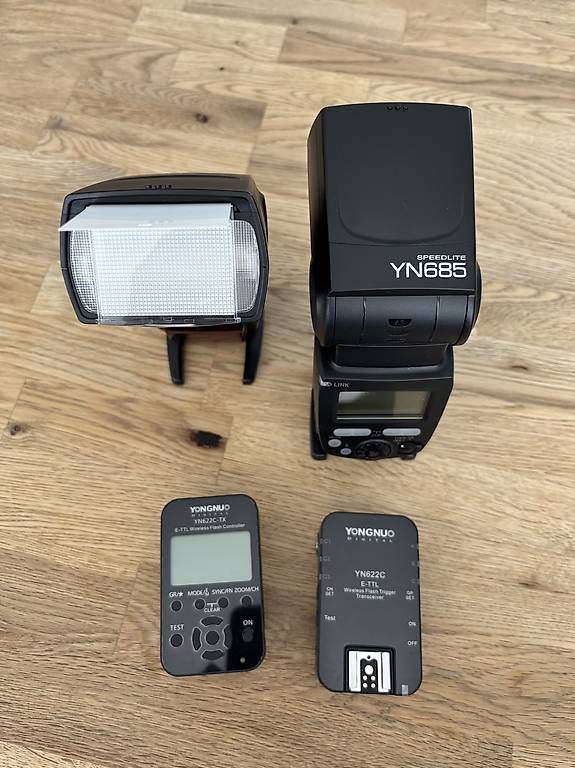 Yongnuo Flash: E-TTL Systemblitze für Canon – Usato da Schenkon venduto da Nudle3