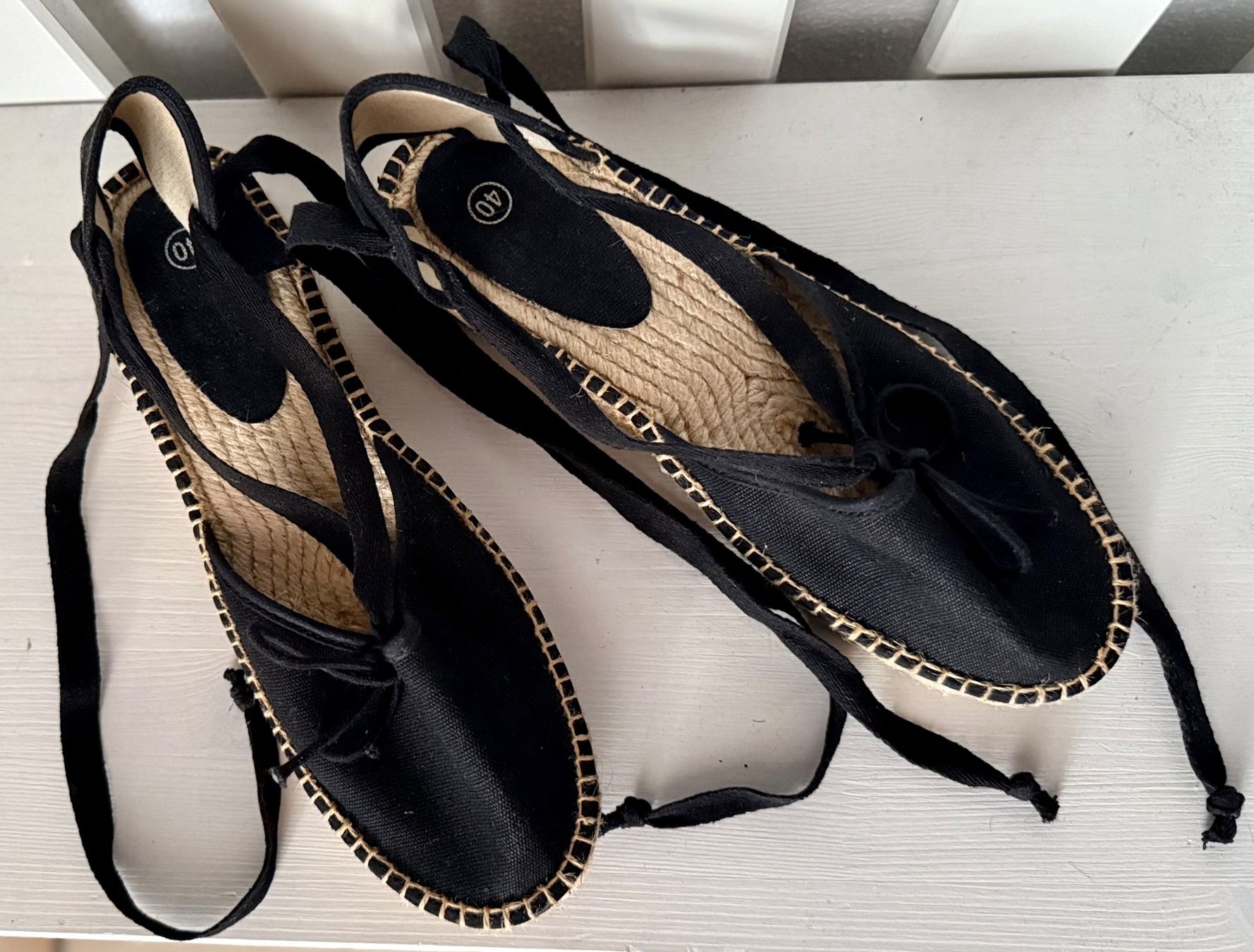 Scarpe da donna: Espadrillas nere con lacci n°40 – Usato da Breganzona venduto da mas_tv72 1