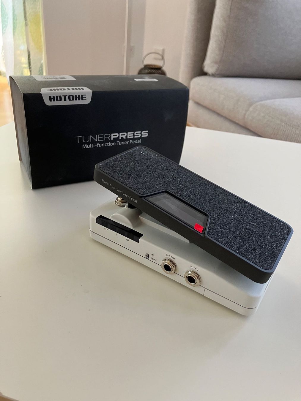 Strumenti musicali: Hotone Tuner & Expression inkl. Volumepedal – Usato da Eiken venduto da Vivaldi01