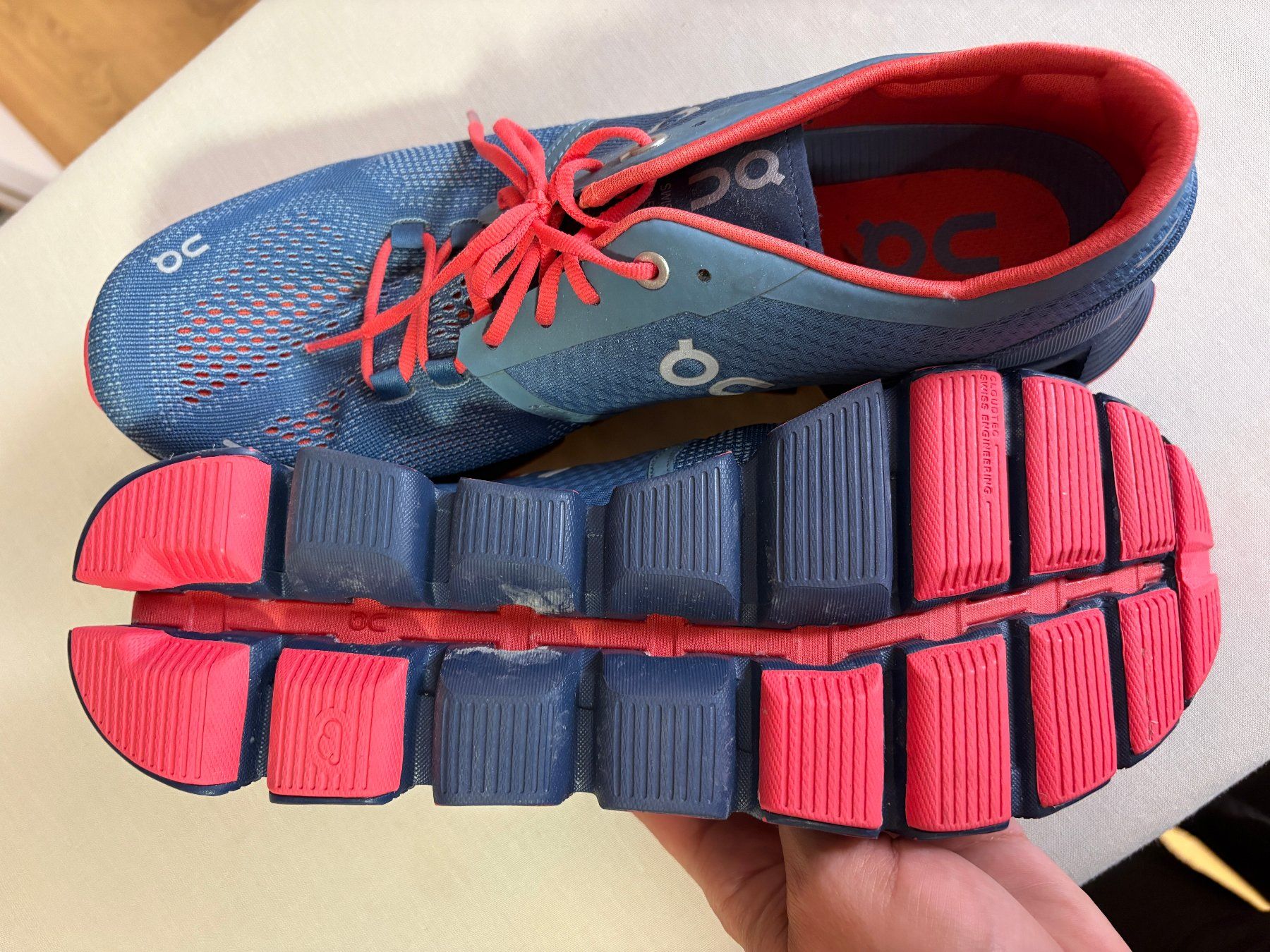 On Scarpe da donna: On Cloud X Schuh Damen Gr. 43 – Nuovo (secondo la descrizione) da Boswil venduto da lindebluetetee 1