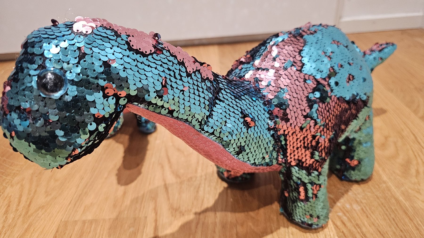 Giocattoli: Glitzer Dinosaurier Stofftiere – Usato da Hünenberg venduto da mar_vqb7 2