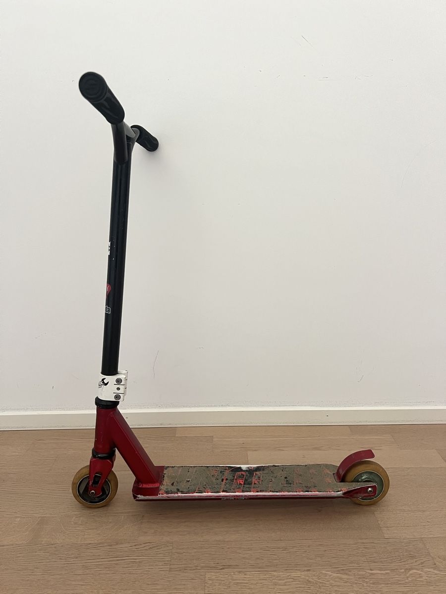 Scooters: Blunt scooter  – Gebraucht aus Wetzikon ZH von maa_g7ds