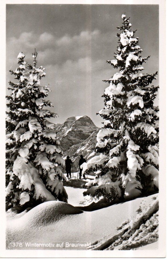 Cartoline postali: AK WINTERMOTIV BEI BRAUNWALD SCHNEE – Usato da Greifensee venduto da scharmant