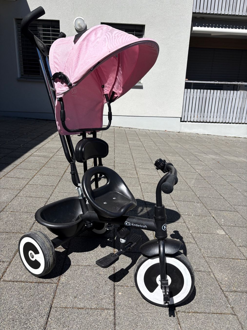 Kinderkraft Veicoli per bambini: Kinderkraft Dreirad – Usato da Wölflinswil venduto da kyr_z7y9 1
