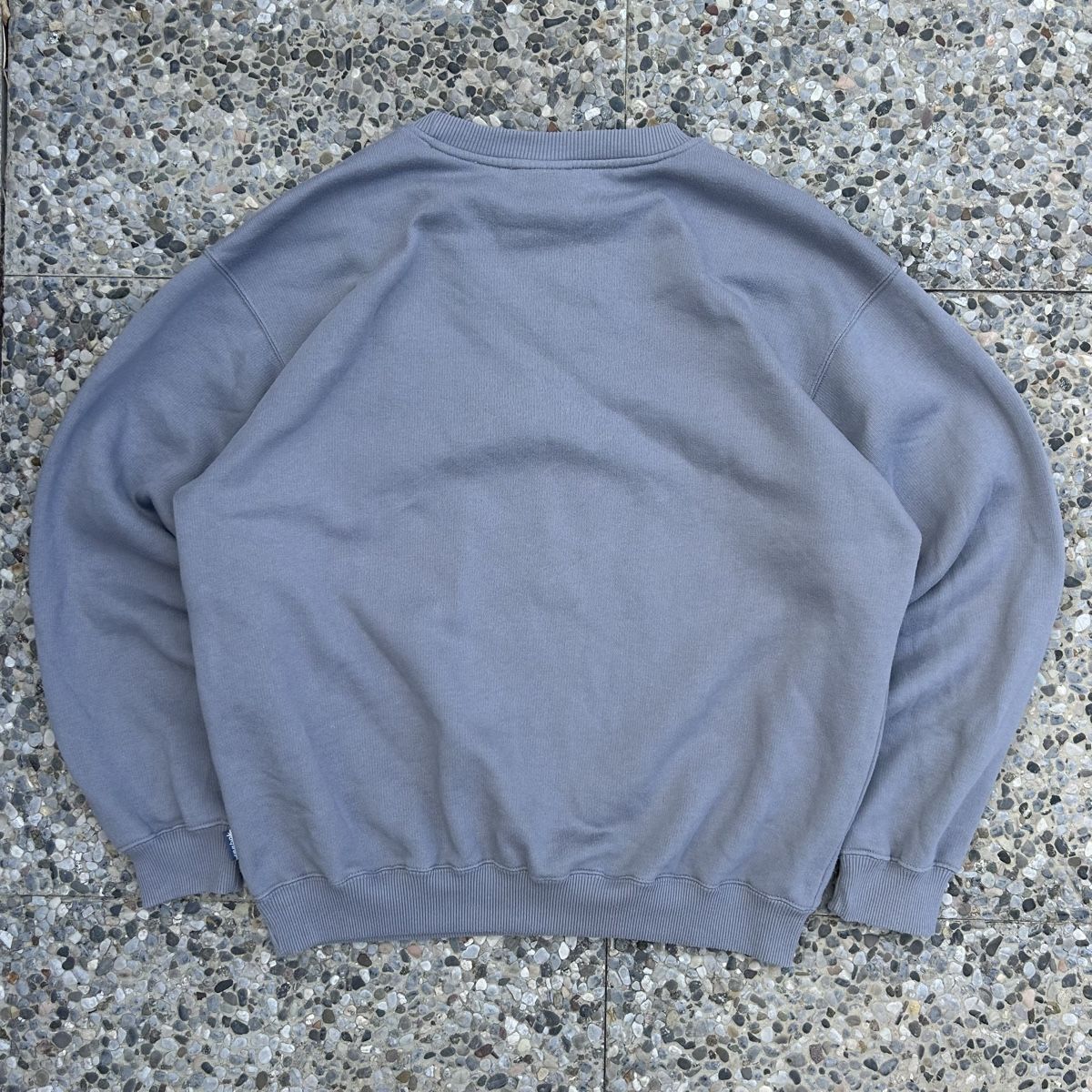 Reebok Pullover & Sweatshirts: Vintage grey Reebok embroidered sweatshirt – Gebraucht aus brent von fukusapes 3