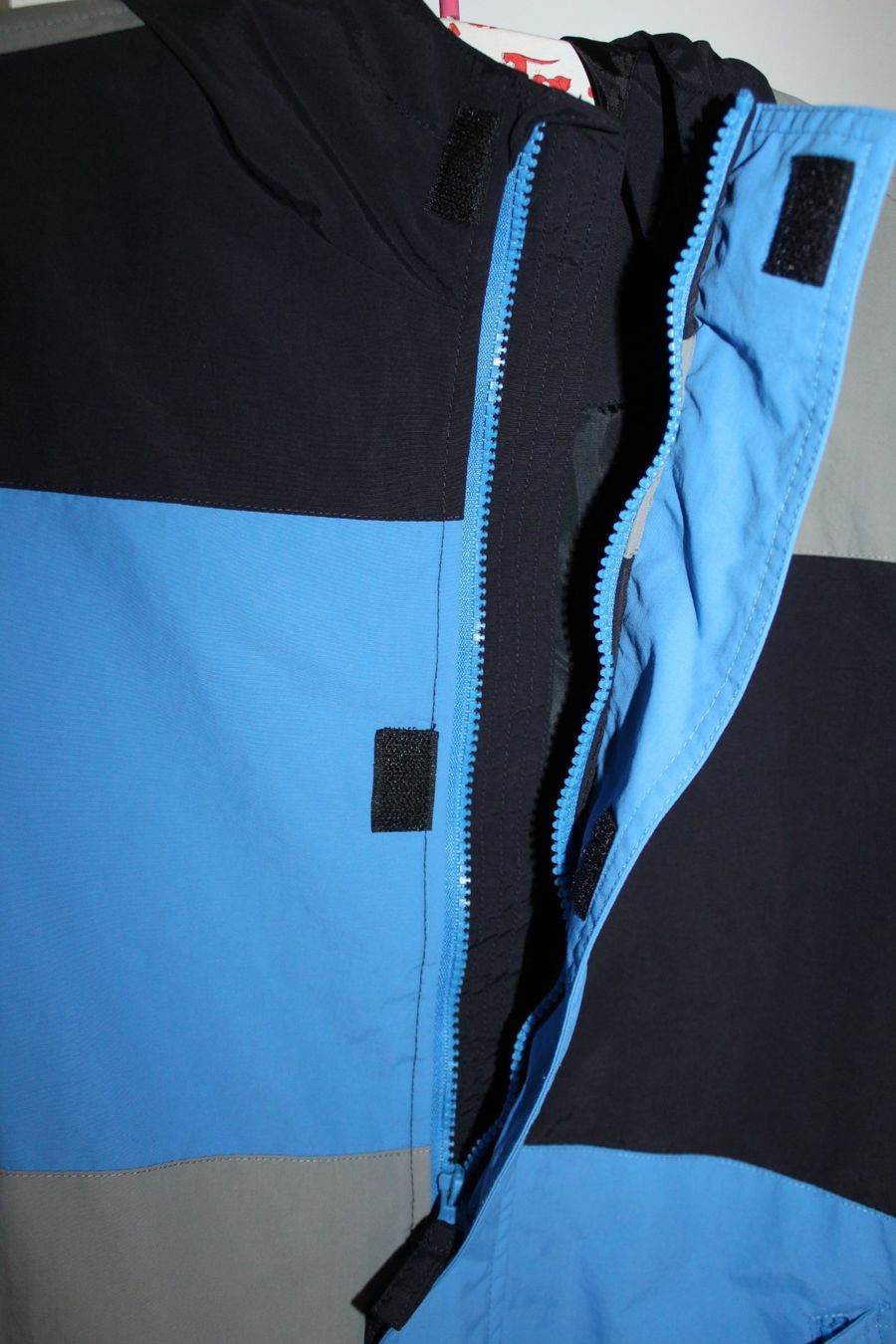 Vestes: Jacke Gr. 140 – D'occasion à Beinwil am See par Schwerzamm 2