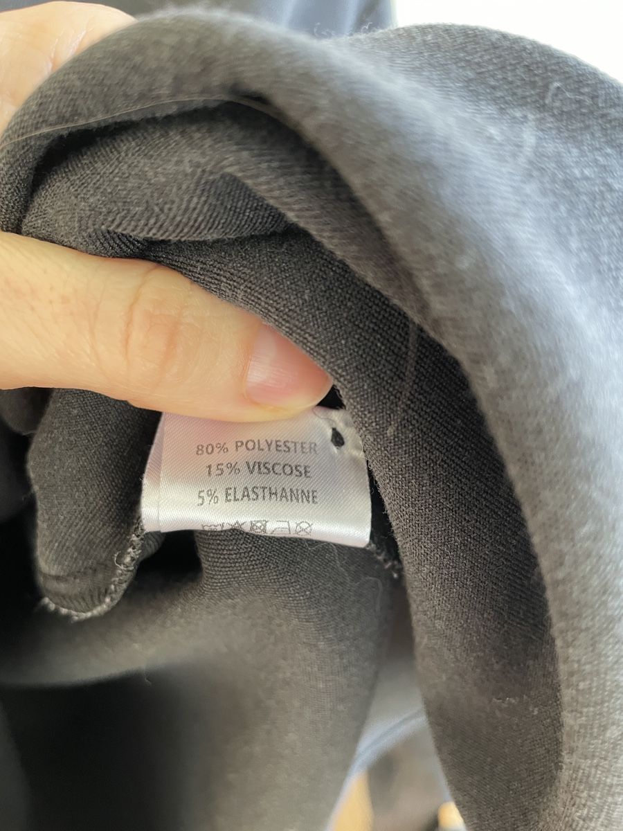 Maglioni & Felpe: SAAJ | Pullover | Gr. T0 | schwarz mit speziellem Kragen – Usato da Zürich venduto da samira12382 4