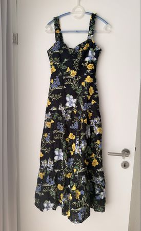 Sommerliches Blumenkleid, XS ZARA