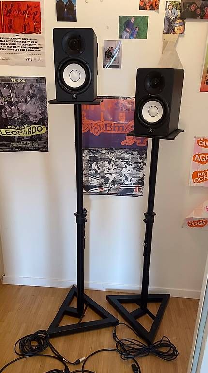 Yamaha Casse acustiche: Yamaha HS 5 Stand Bundle + Focusrite Scarlett 2i2 3rd Gen – Usato da Arbedo venduto da ces_sn7w
