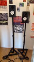 Yamaha HS 5 Stand Bundle + Focusrite Scarlett 2i2 3rd Gen