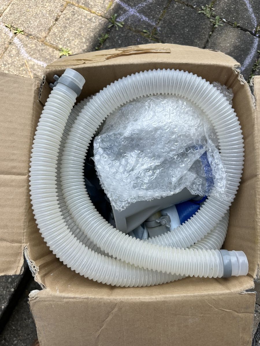 Bestway Piscine: Bestway Pool with filtration pump system 244x 66cm – Nuovo (secondo la descrizione) da Wettingen venduto da Violete01 5