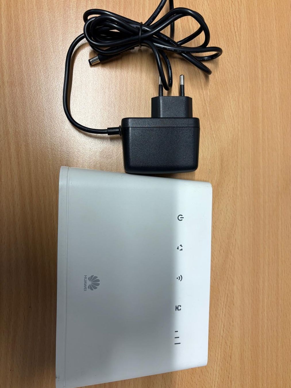 Huawei Modem & Router: Huawei B311 – Usato da Reinach BL venduto da Swiss-itech.com 1