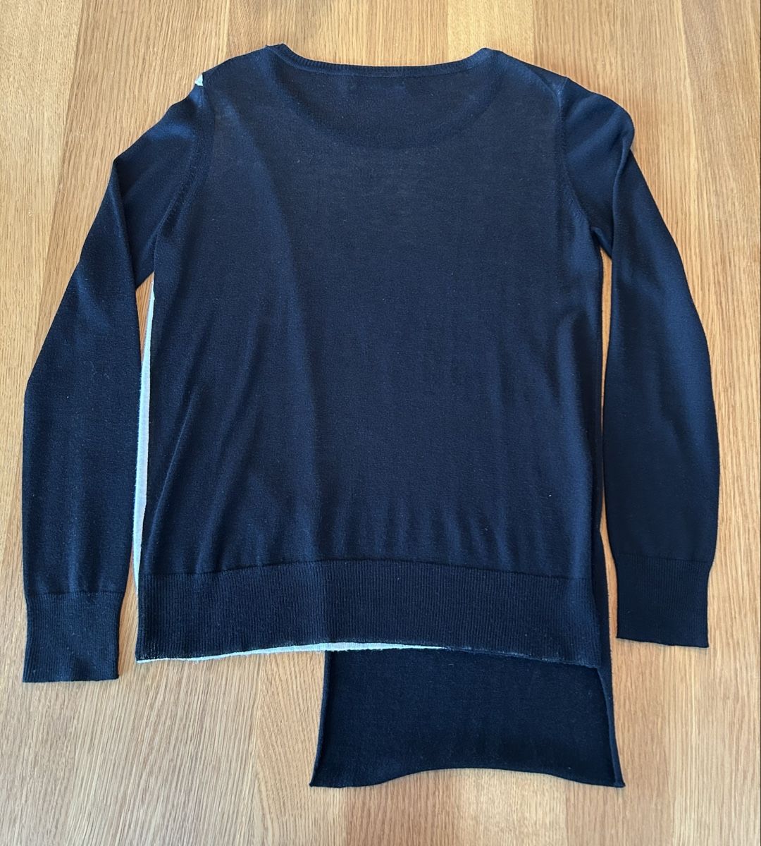 Zara Pulls & Sweat-shirts: Zara Damen Pullover Gr. S Schwarz/Weiss – D'occasion à Schwarzenbach SG par bienchen22 1