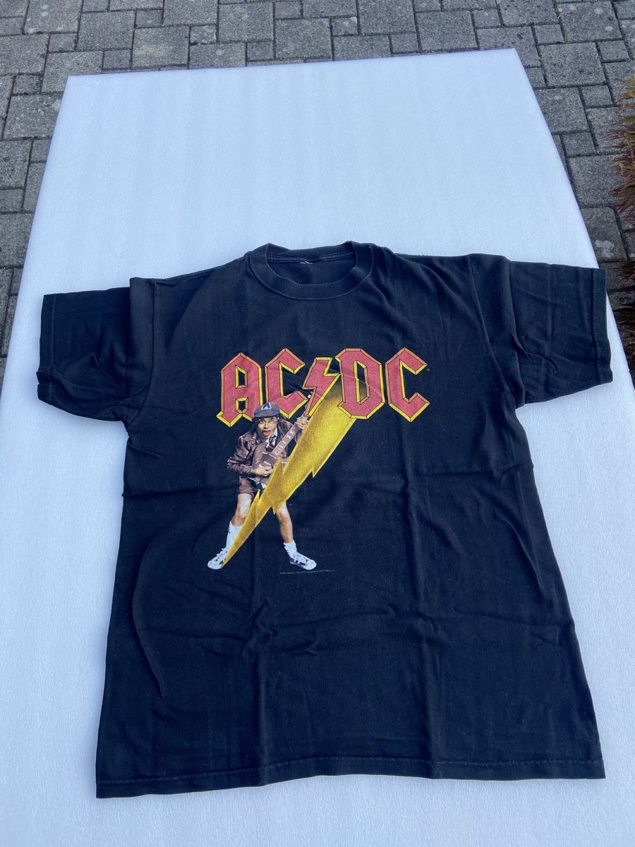 T-Shirts: AC/DC Shirt – Gebraucht aus Schötz von Willibandi