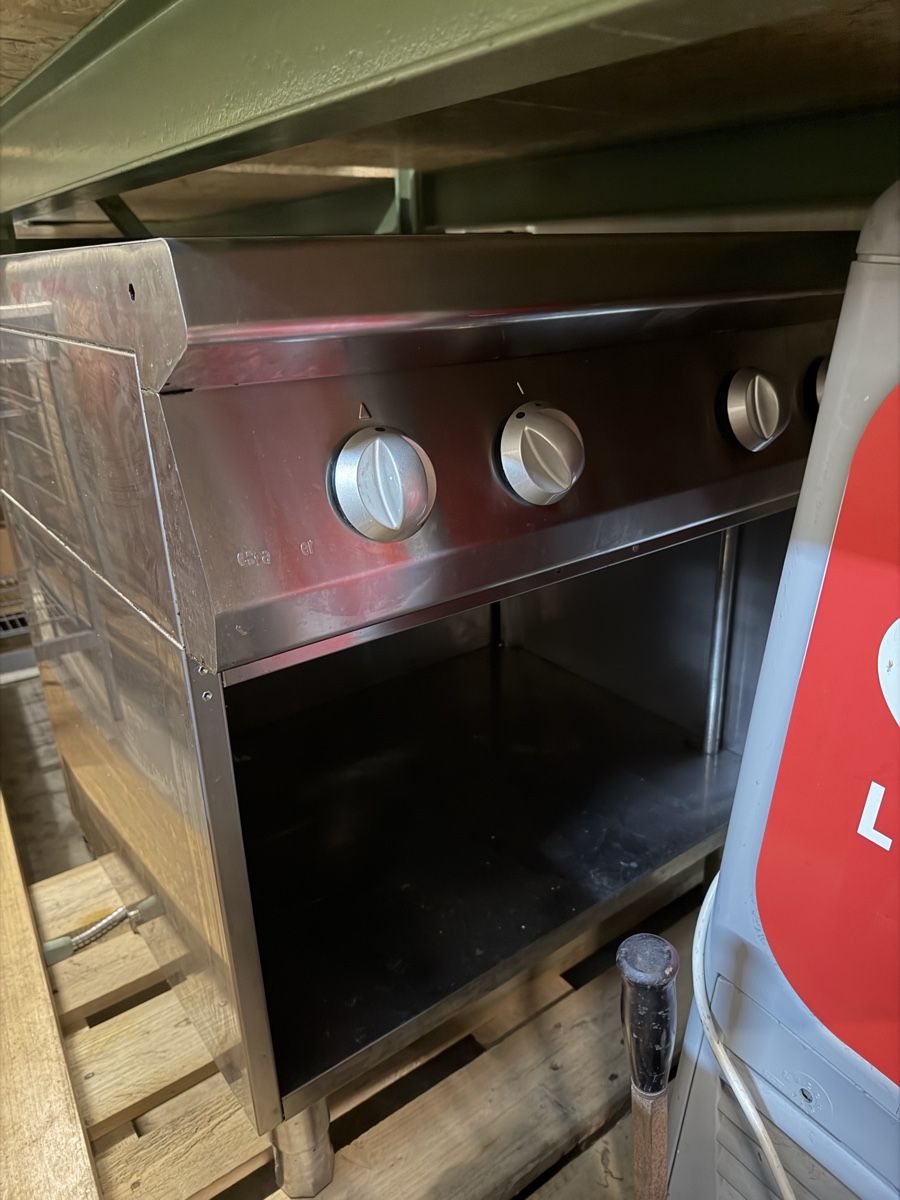 Forni: Piano cuisine – Usato da Lausanne venduto da syl041177 2