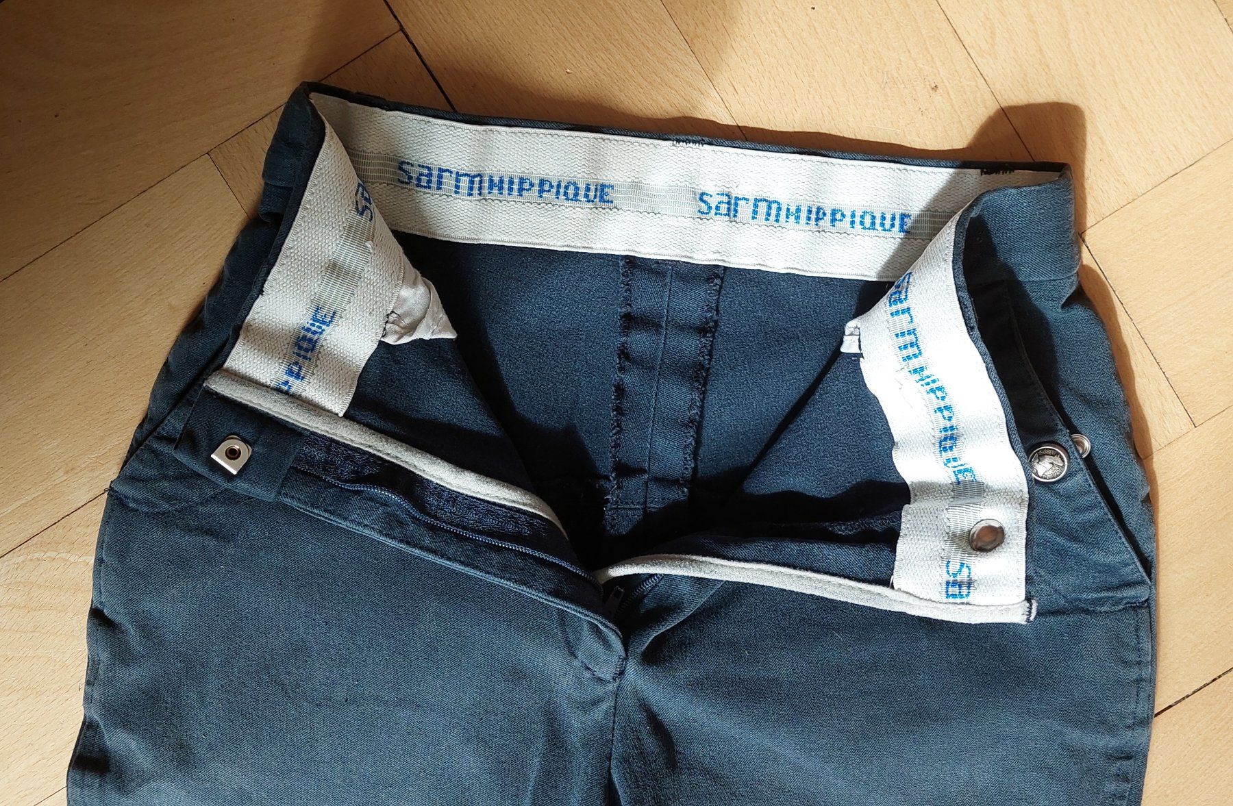 Pantaloni: Pantalon d'équitation – Usato da La Chaux-de-Fonds venduto da sle_b5c8 2
