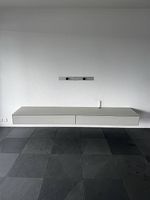 Schönes TV-Möbel in Beige