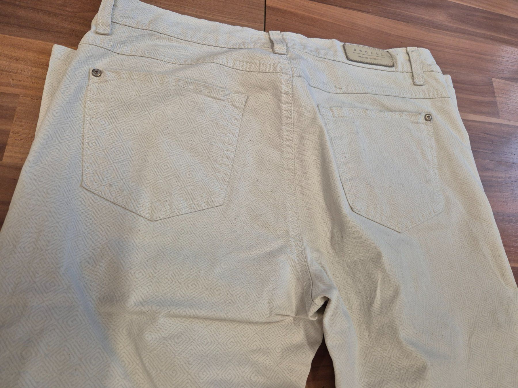 Angels Hosen: Sommerhose Angels, Gr. 40, Baumwolle, B22 – Gebraucht aus Schwarzenburg von Flamingo07 3
