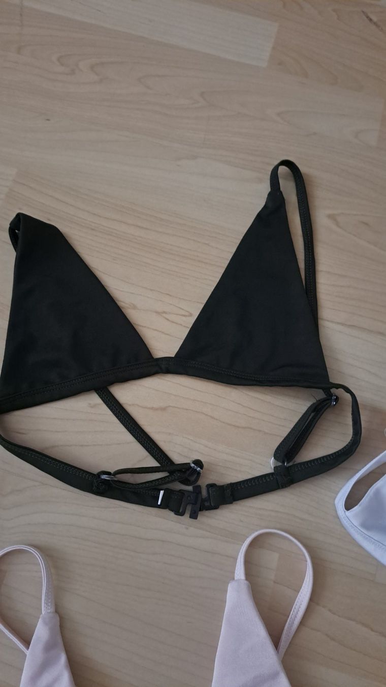 Costumi da bagno & Bikini: 5 Bikinioberteile Gr. 36 – Nuovo (secondo la descrizione) da Winterthur venduto da Dream_of 2