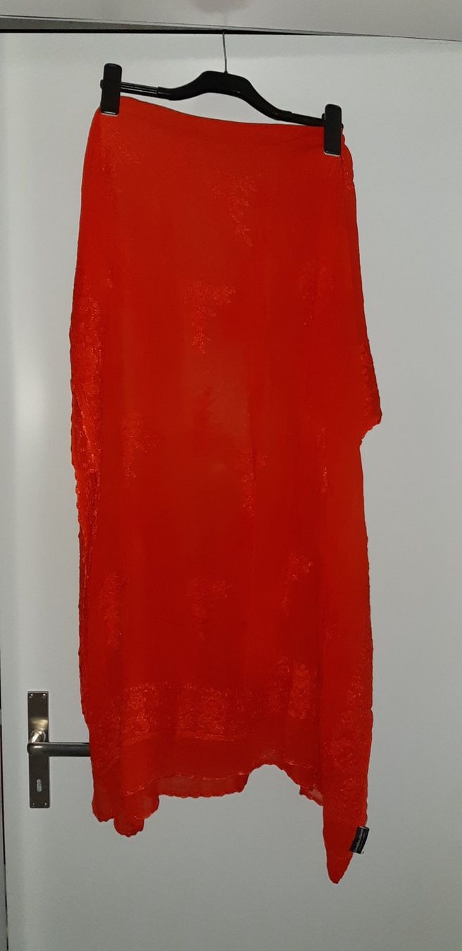 Foulard & Sciarpe: Leichte Schal, bestickt – Usato da Winterthur venduto da meci02 3