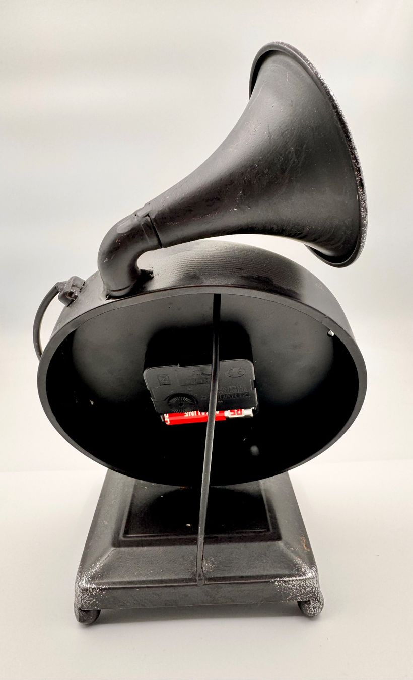 Stand- & Wanduhren: Tischuhr Gramophone – Gebraucht aus Hermetschwil-Staffeln von Mobile2013 3