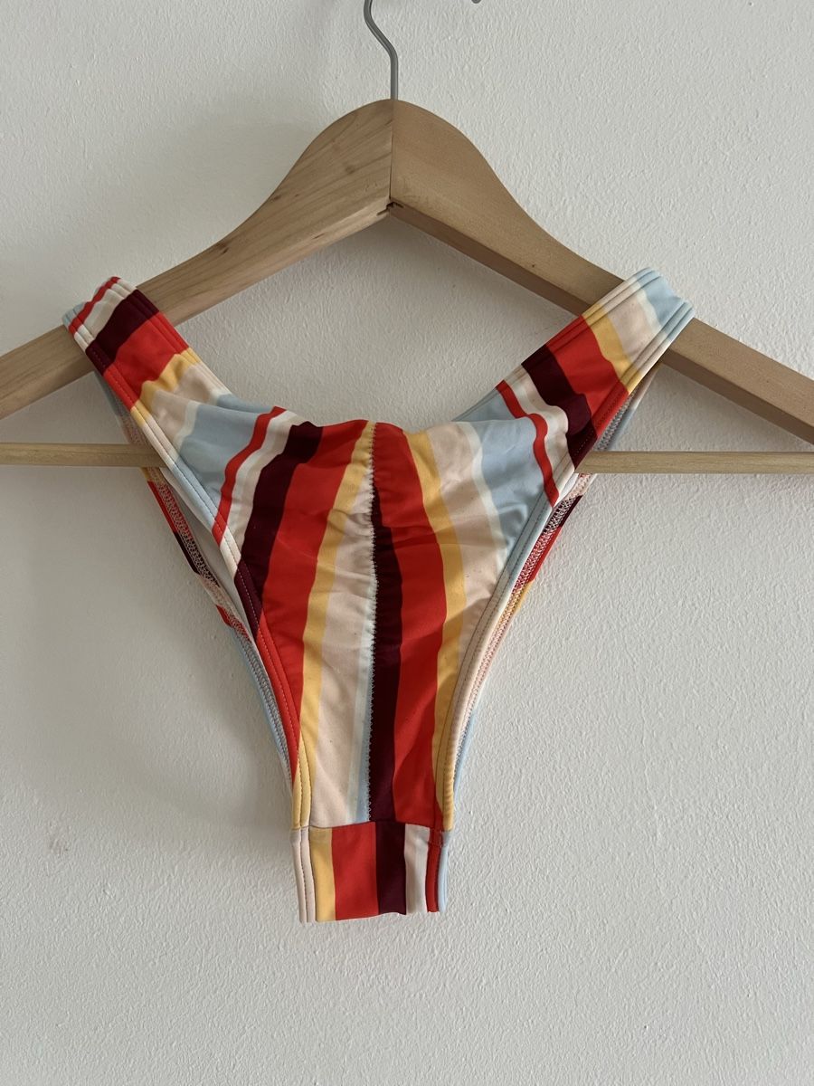 Hollister Costumi da bagno & Bikini: Hollister bikini brasilian cut S – Usato da Losone venduto da Misssslucie 1