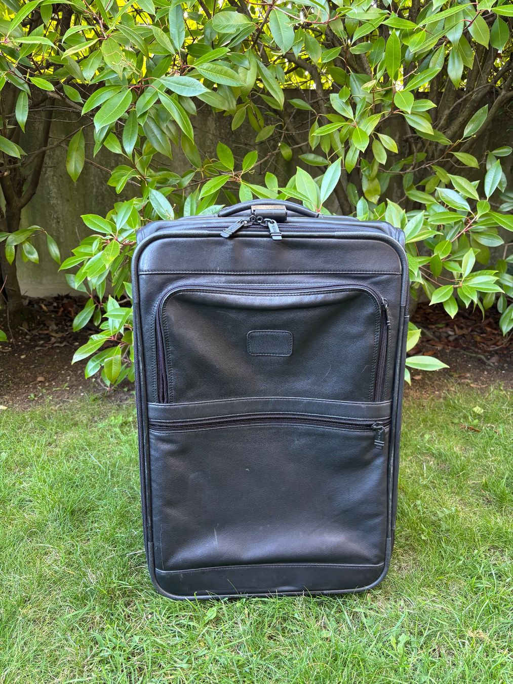 Tumi Valigie: TUMI Trolley Handgepäck, Leder, schwarz – Usato da Küsnacht ZH venduto da MaBaCa