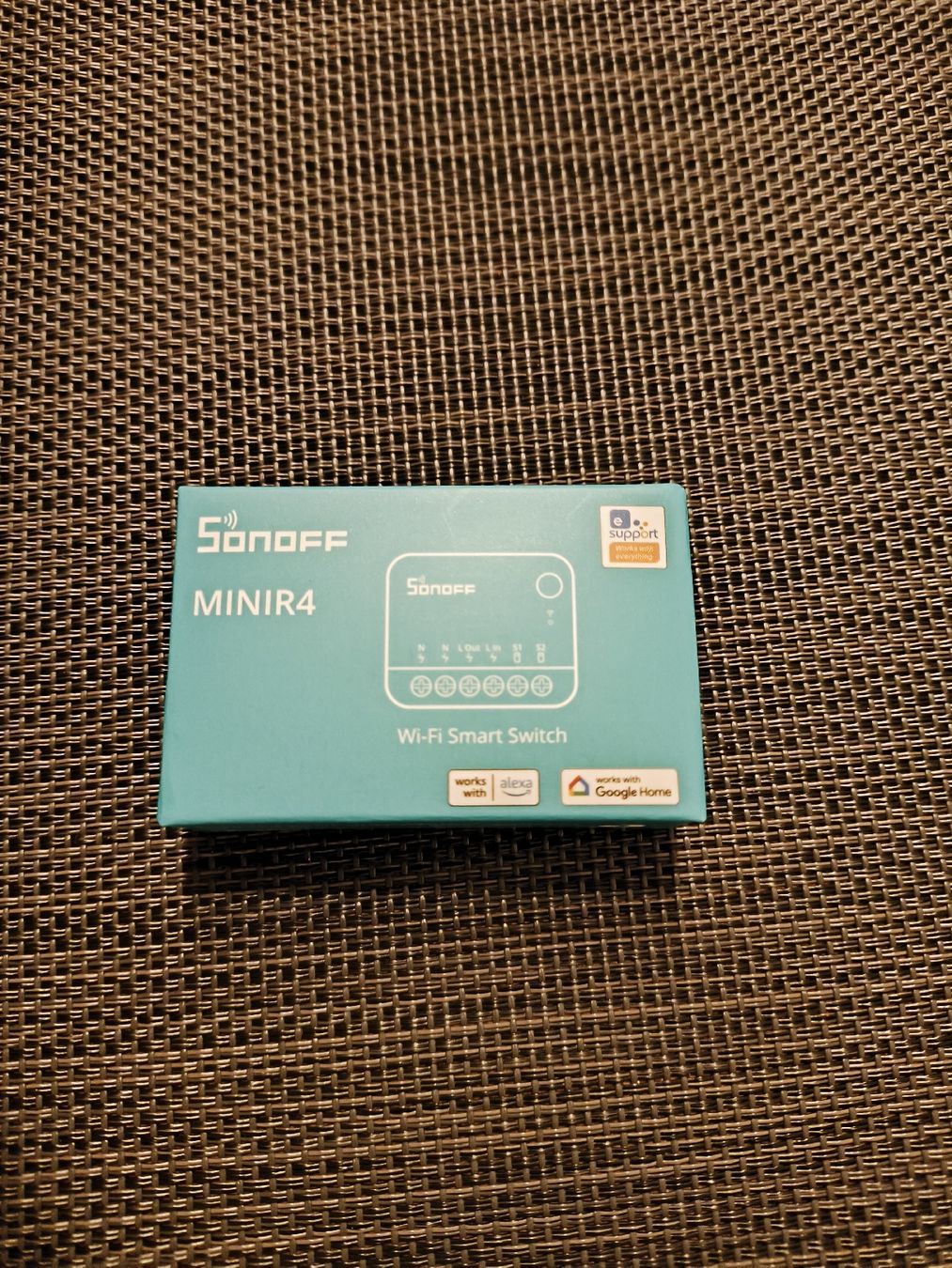 Sonoff Interruttori: Sonoff Mini R4 WiFi Smart Switch - smarte Steuerung! – Nuovo e nell'imballaggio originale da Gunzgen venduto da blue_mind 1