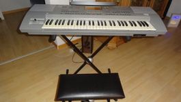 Keyboard KORG IS 40