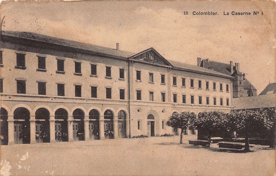 Cartoline postali: Colombier, la Caserne N° 1, circulée 1917 – Usato da Frauenfeld venduto da POML