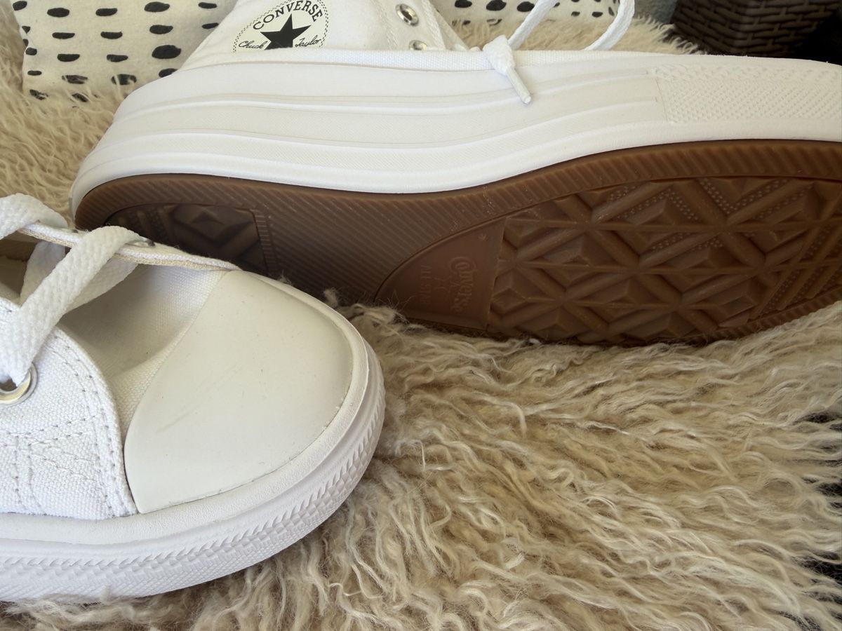 Converse Scarpe da donna: Converse Chuck Taylor – Usato da Niederuzwil venduto da Sunnyside7962 3