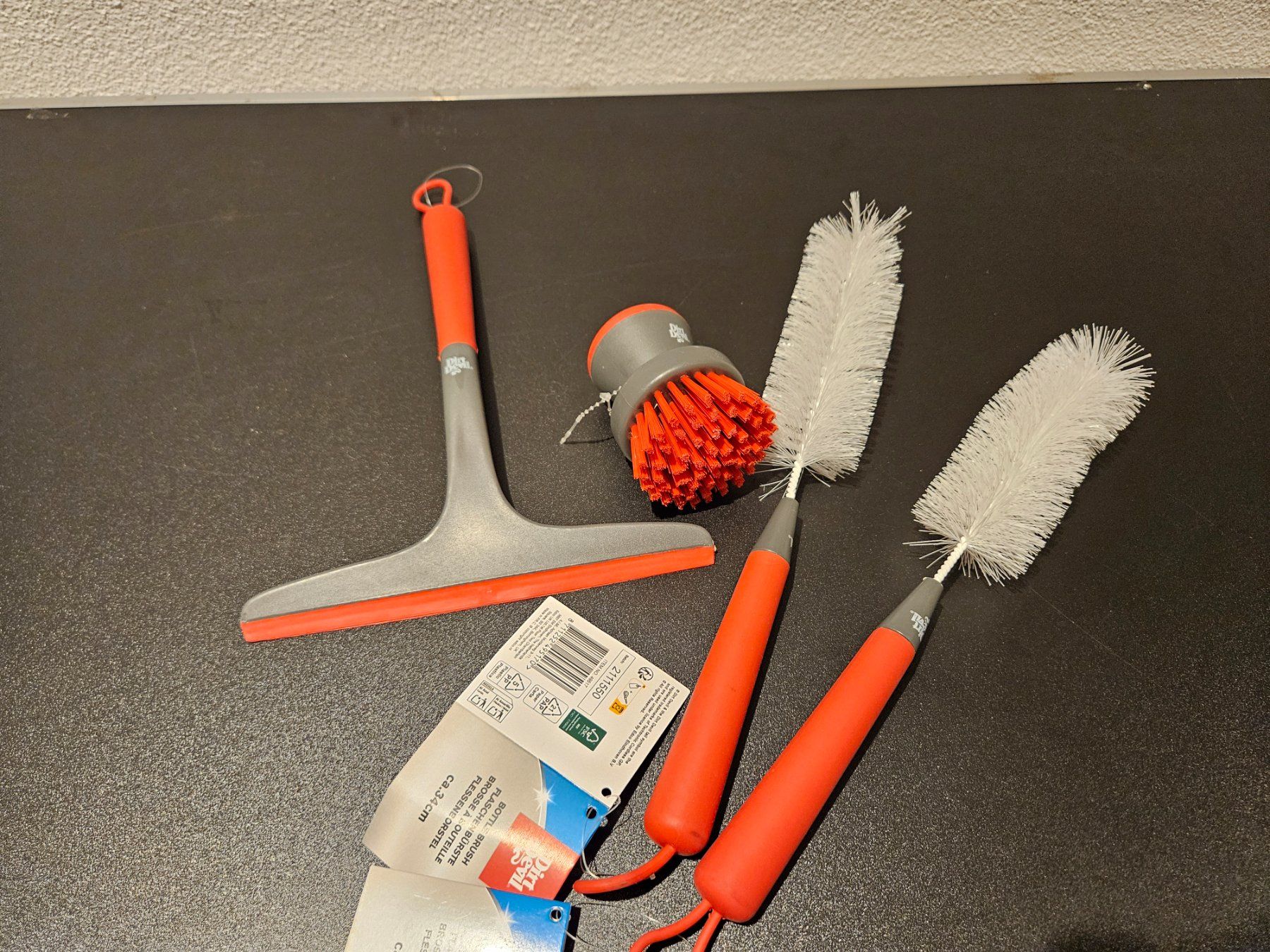 Altro per la casa: Neu - Reinigungs-Set 4tlg. – Nuovo e nell'imballaggio originale da Dagmersellen venduto da Jarsetz_Restposten