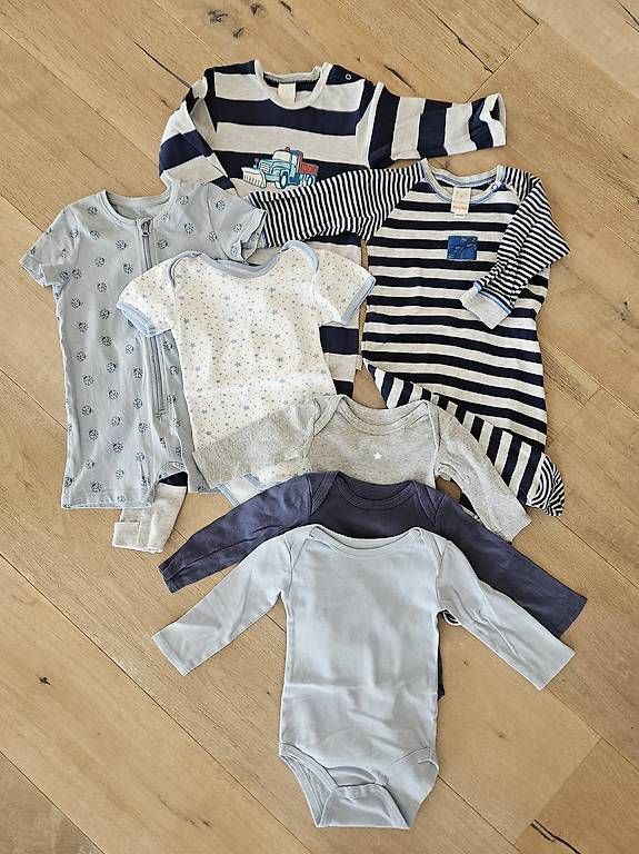 Lotti & Set di vestiti: Kleidung Grösse 74 bis 80 – Usato da Hinterkappelen venduto da S_Ritzkat 1