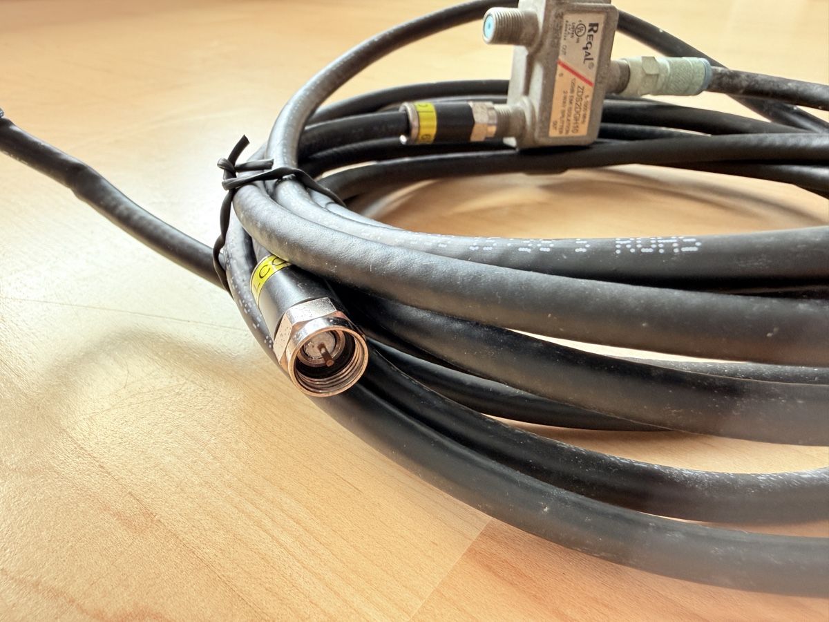 Cavi: Coaxial Cable with Splitter – Usato da Cham venduto da cec_b78y 2