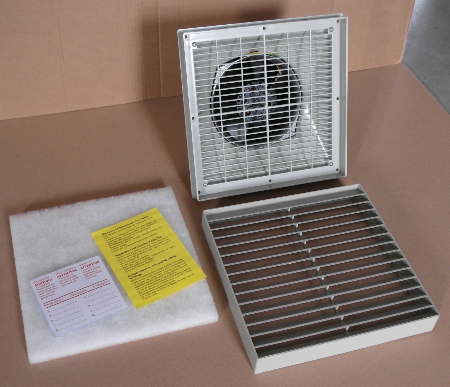 Ventilatori: Filterlüfter Einbauventilator (Filter auswechselbar) LS25K – Nuovo e nell'imballaggio originale da Däniken SO venduto da _Pharao_ 3