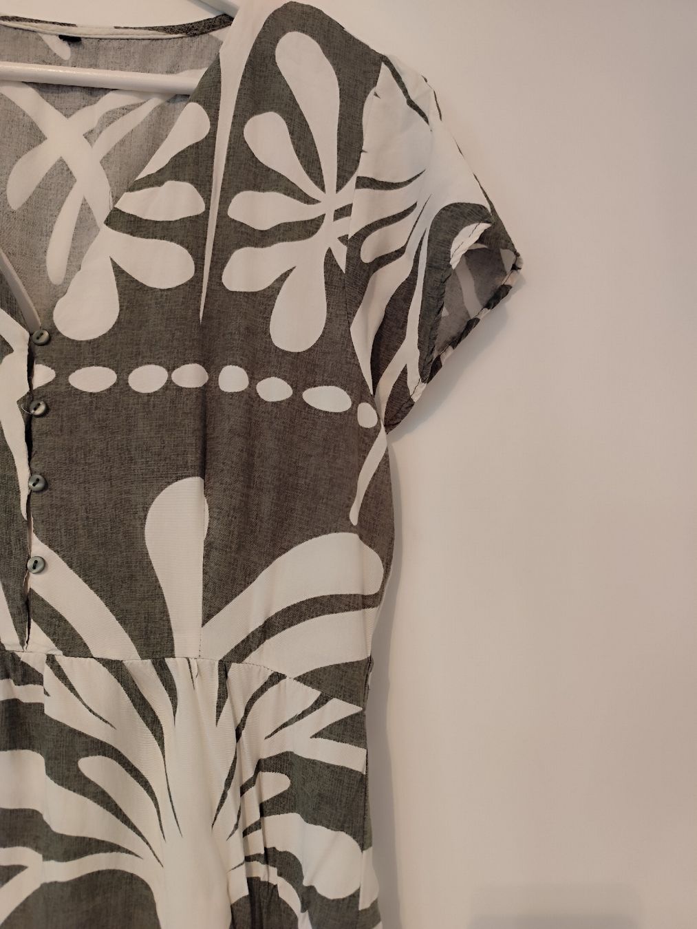 Vestiti: Sommerkleid Grösse M Neuwertig – Usato da Zürich venduto da Claudia_Zueri 1