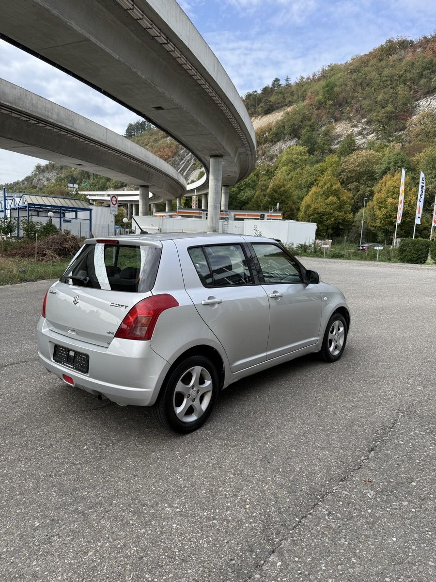 Suzuki Automobili: SUZUKI SWIFT 4x4 MFK 29.09.26 – Usato da Biel/Bienne venduto da MK_Cars 2