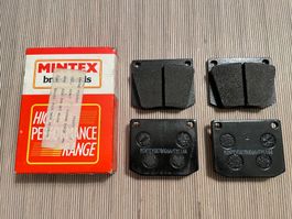 Rennbremsbeläge Mintex M1144 Triumph, Austin Healey, MGC etc
